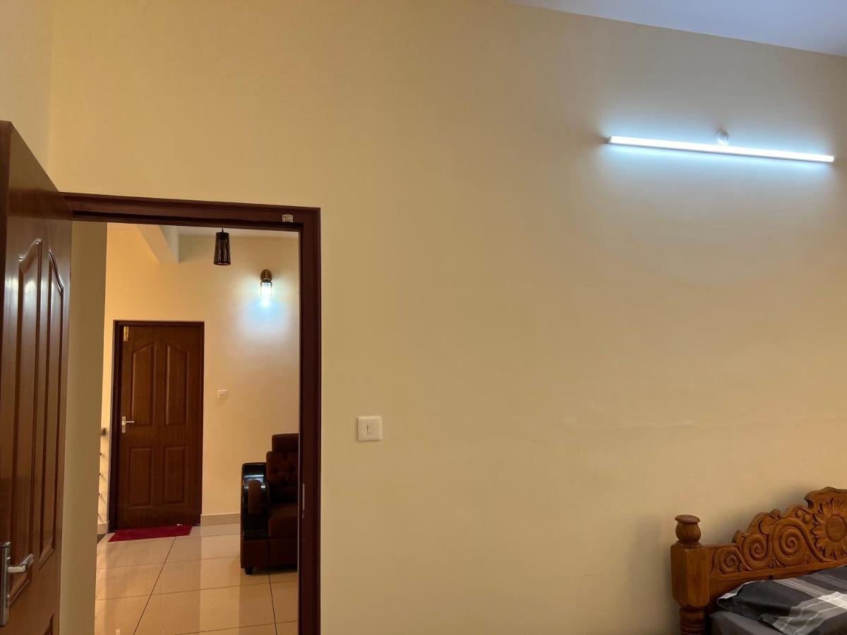 Vila Pullad Aranmula Exteriér fotografie