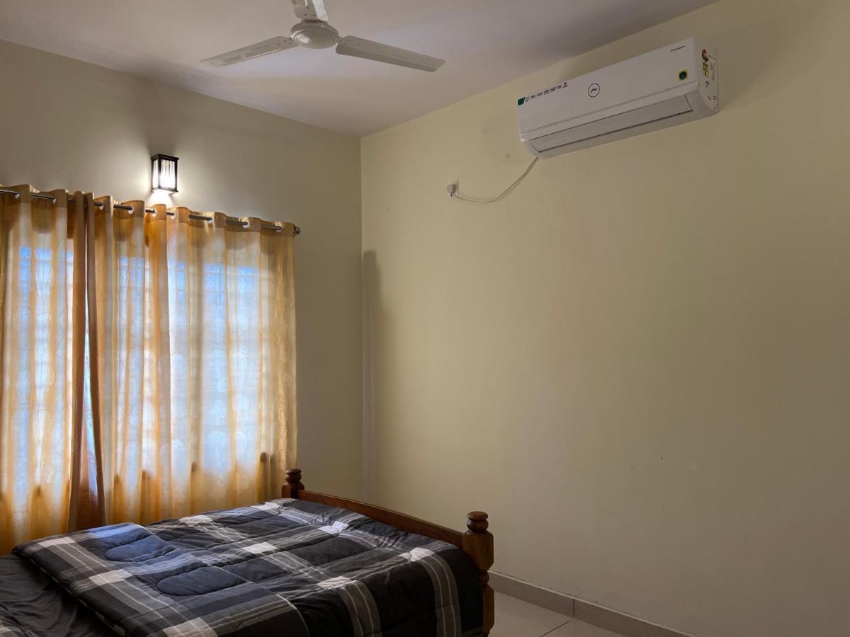 Vila Pullad Aranmula Exteriér fotografie